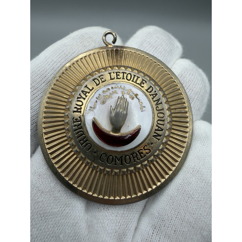 Vintage Coro French Ordre Royal De L'etoile D'anjouan Comores Medallion #1007